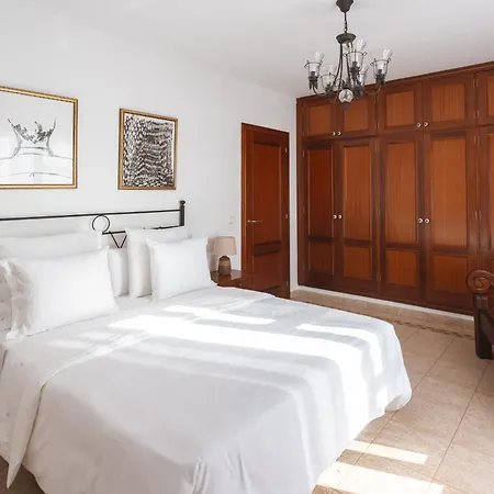 Casa Melian *